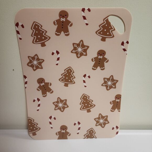 Holiday Time 3 Piece Flexible Mats Red, White, Green Includes 3 Convenient Sizes - Picture 7 of 11